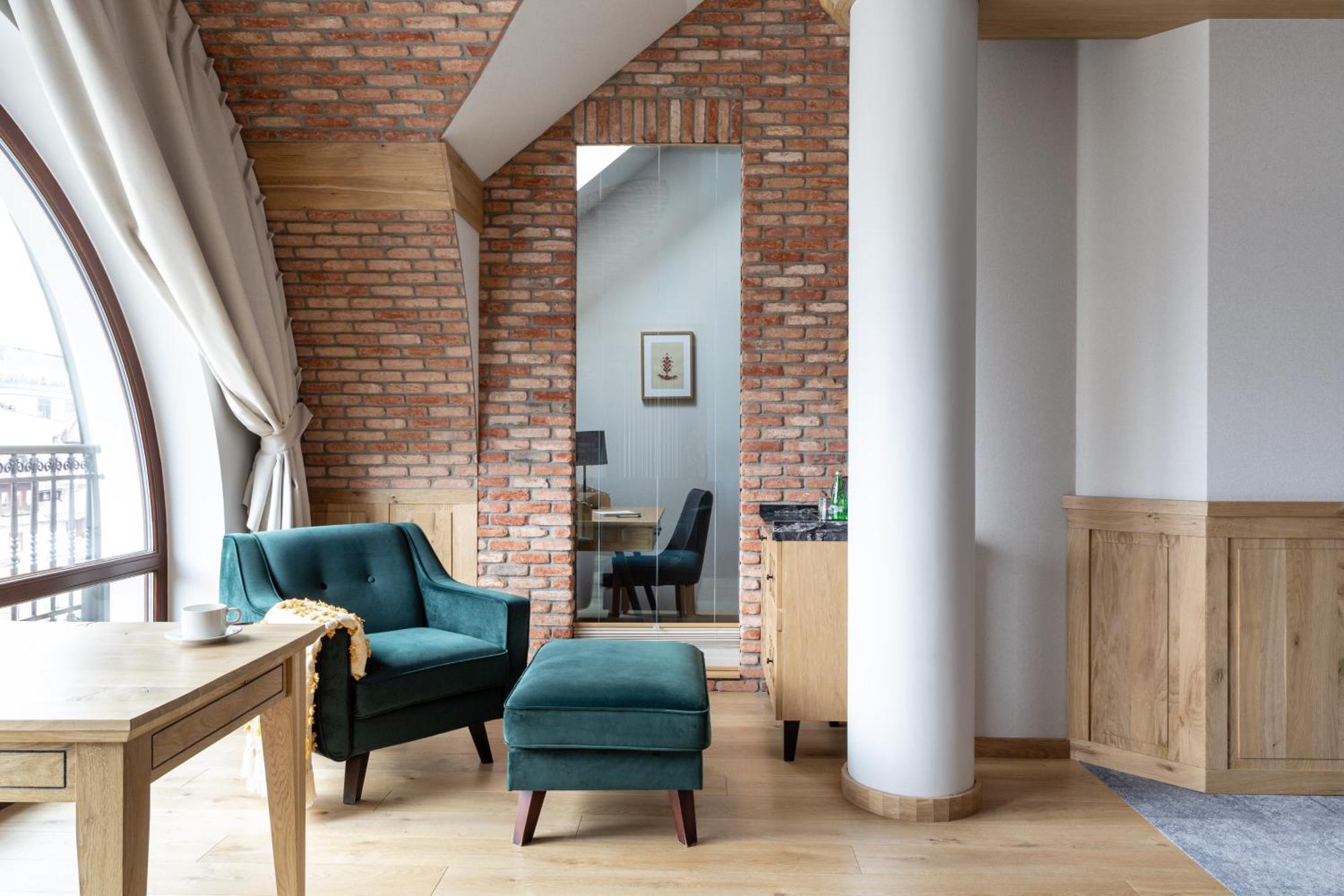 Superior Suite